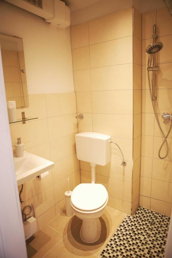 Apartament Studio Rome In Der Altstadt Fryburg Bryzgowijski Zewnętrze zdjęcie